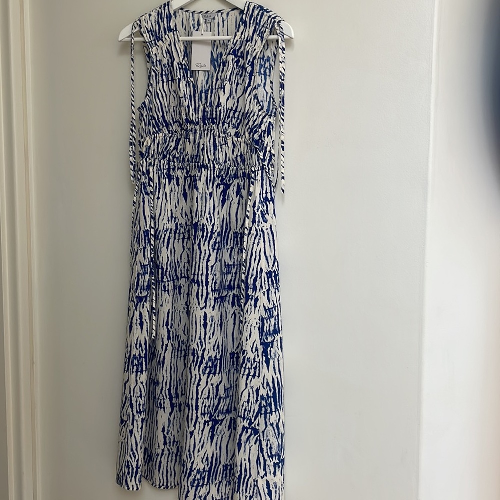 NWT Rails Sleeveless Blue Pattern Maxi Dress. Size S. - Picture 2 of 8